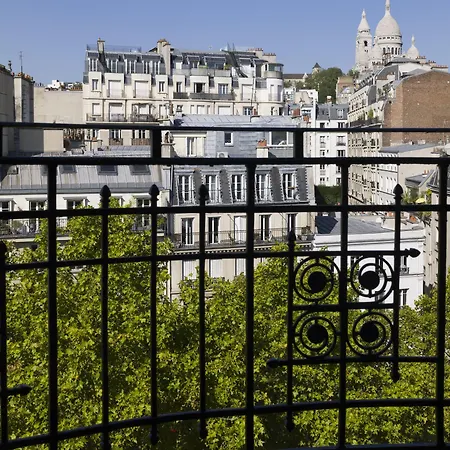 Rochechouart Paris
