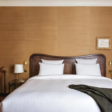 Rochechouart Hotel 4*