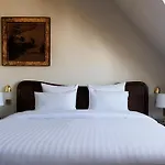 فندق Rochechouart - Orso 4*
