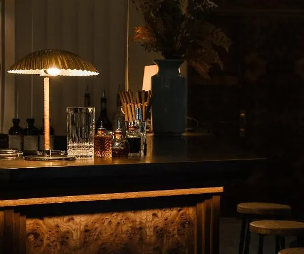 Hotel Rochechouart - Orso