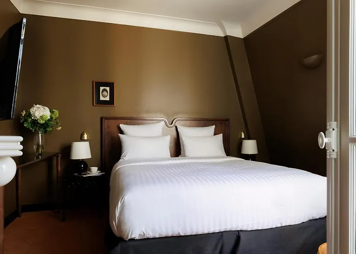 Rochechouart - Orso 4* Parijs