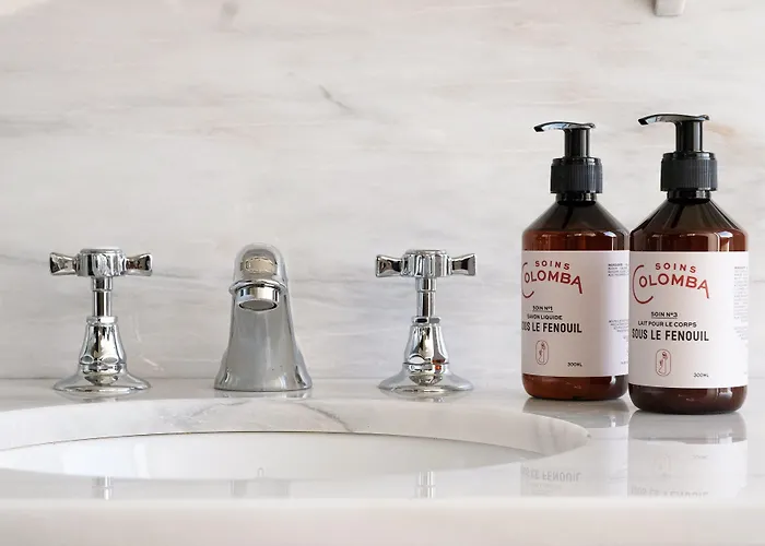 Hotel Rochechouart - Orso Parijs